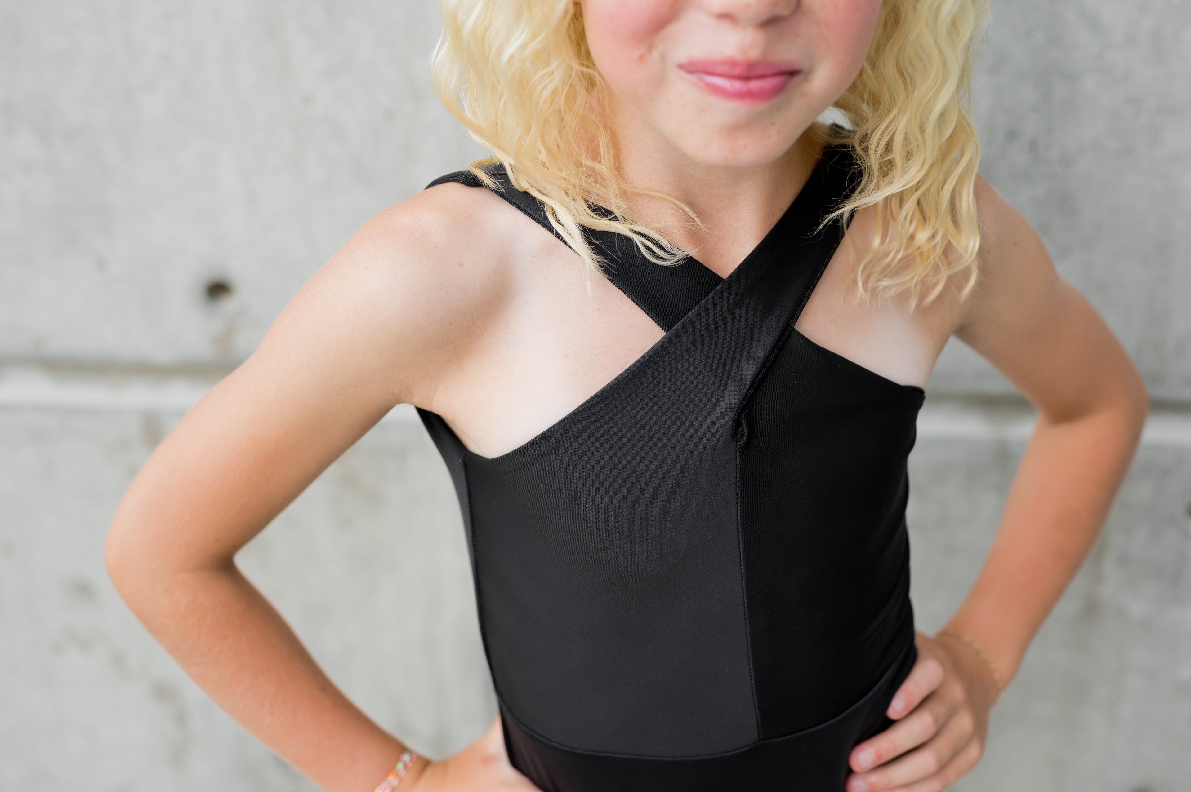 Cross Halter Leo